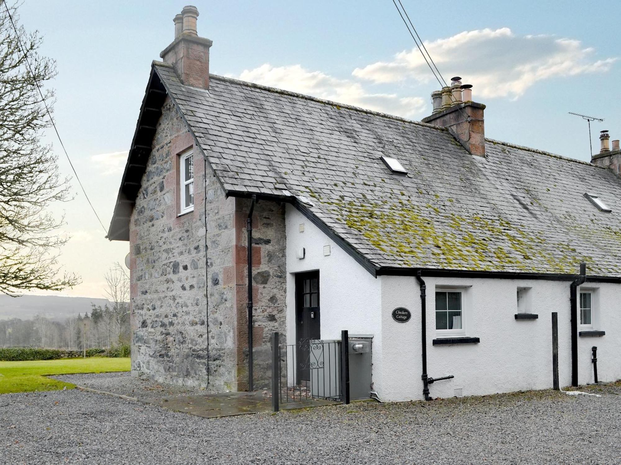 Checkers Cottage - Beaufort Estate Belladrum Extérieur photo