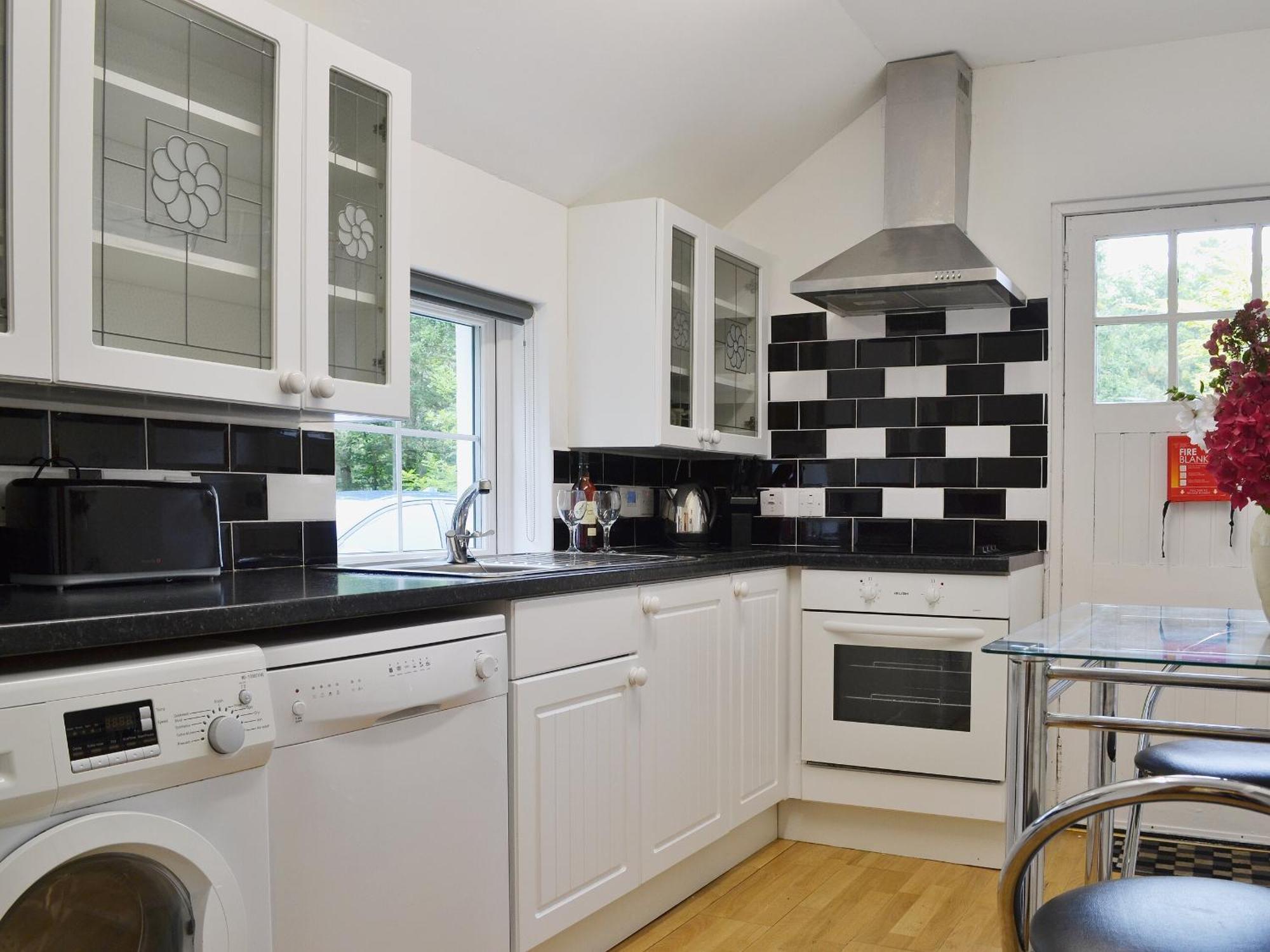 Checkers Cottage - Beaufort Estate Belladrum Extérieur photo