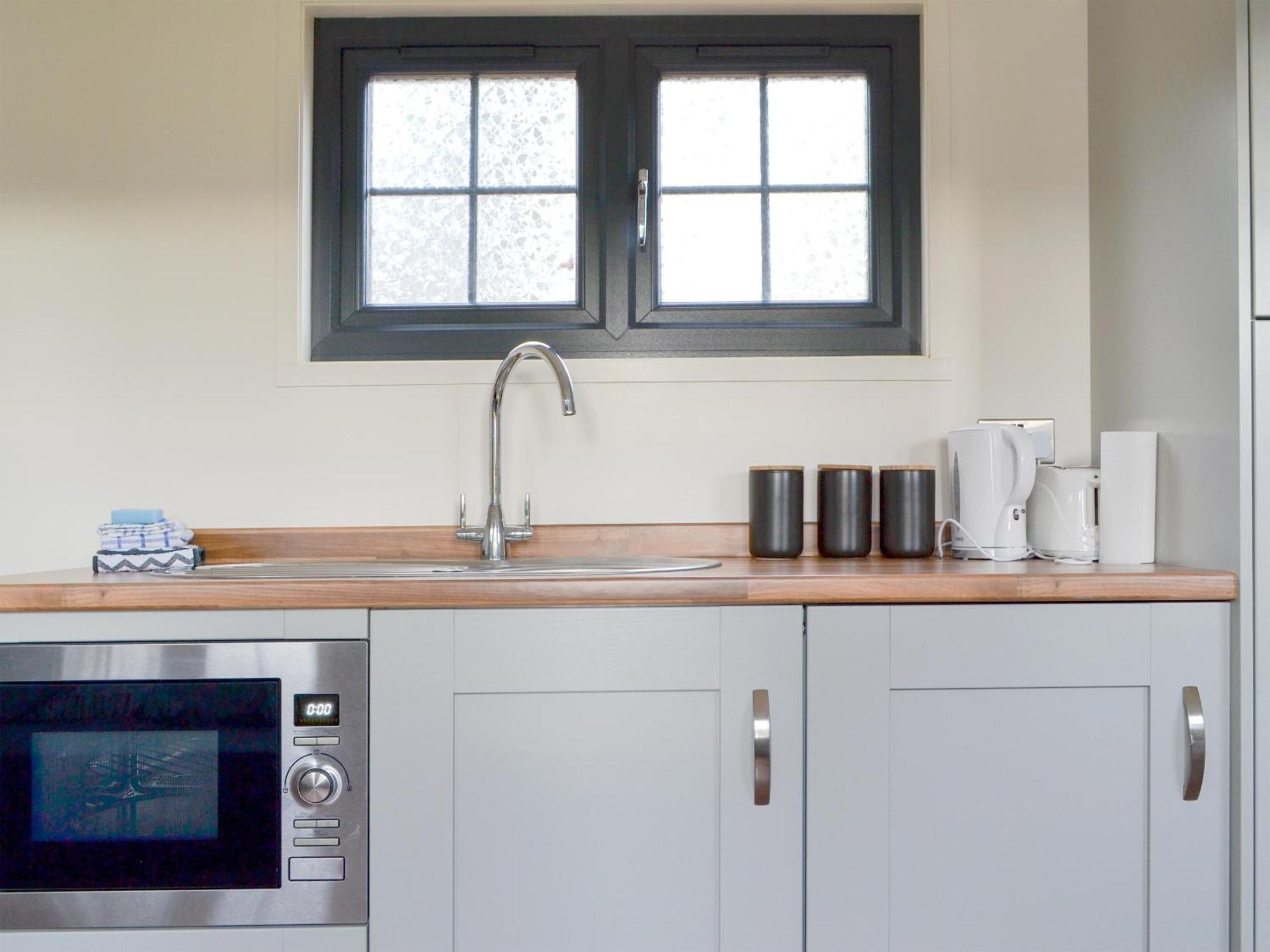 Checkers Cottage - Beaufort Estate Belladrum Extérieur photo